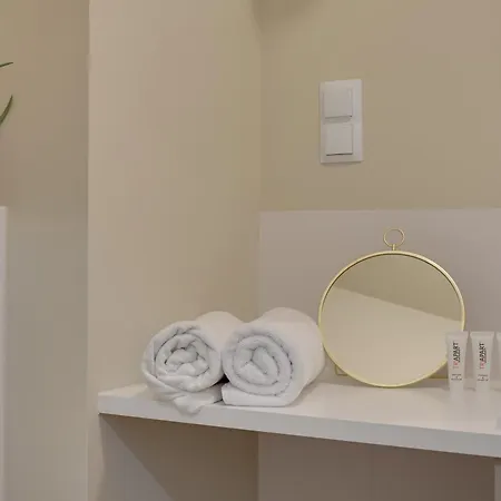 Plaza 41 Sunny Bay By Triapart Apartamento